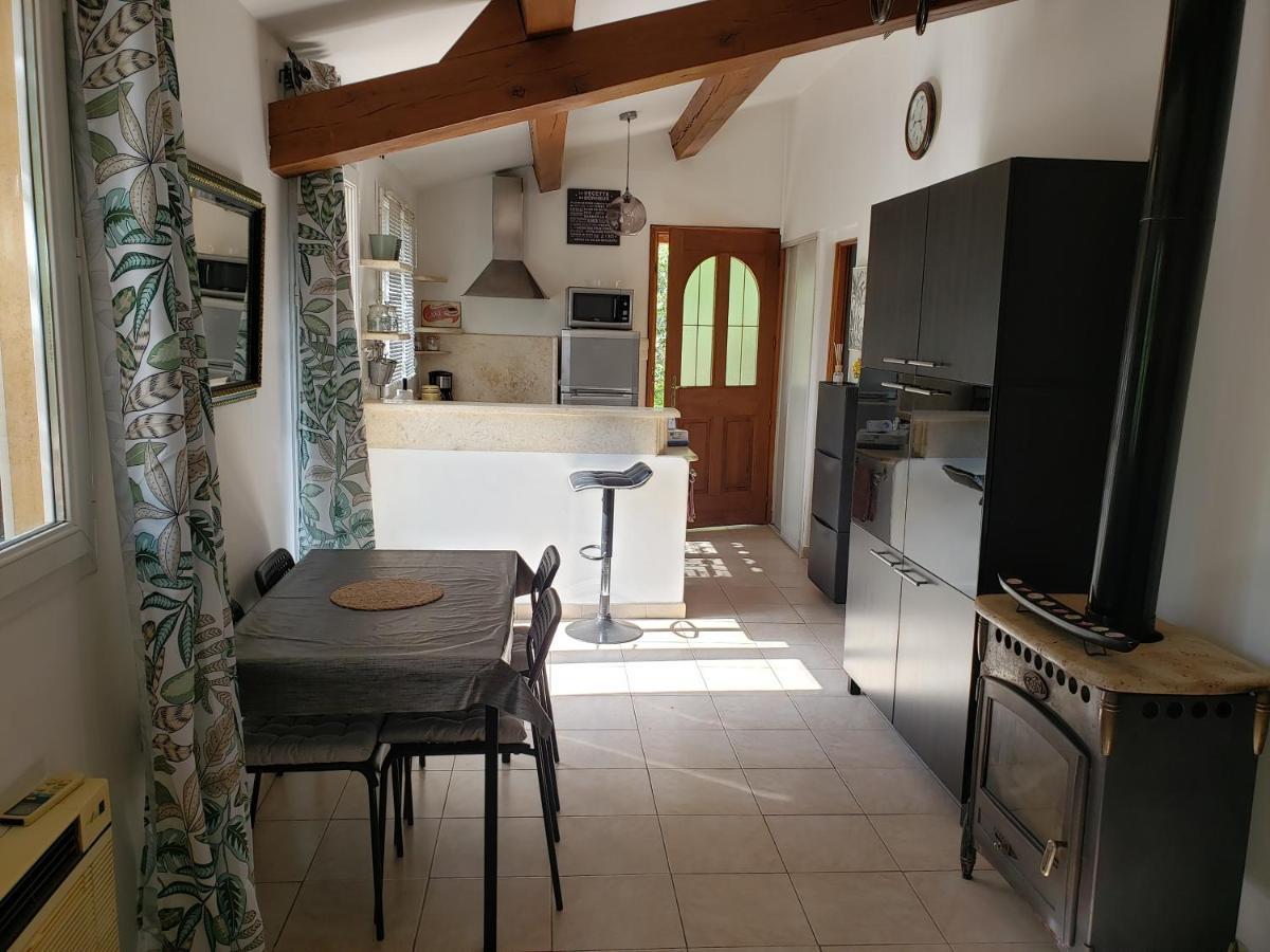 Charmante Petite Holiday home Jouques